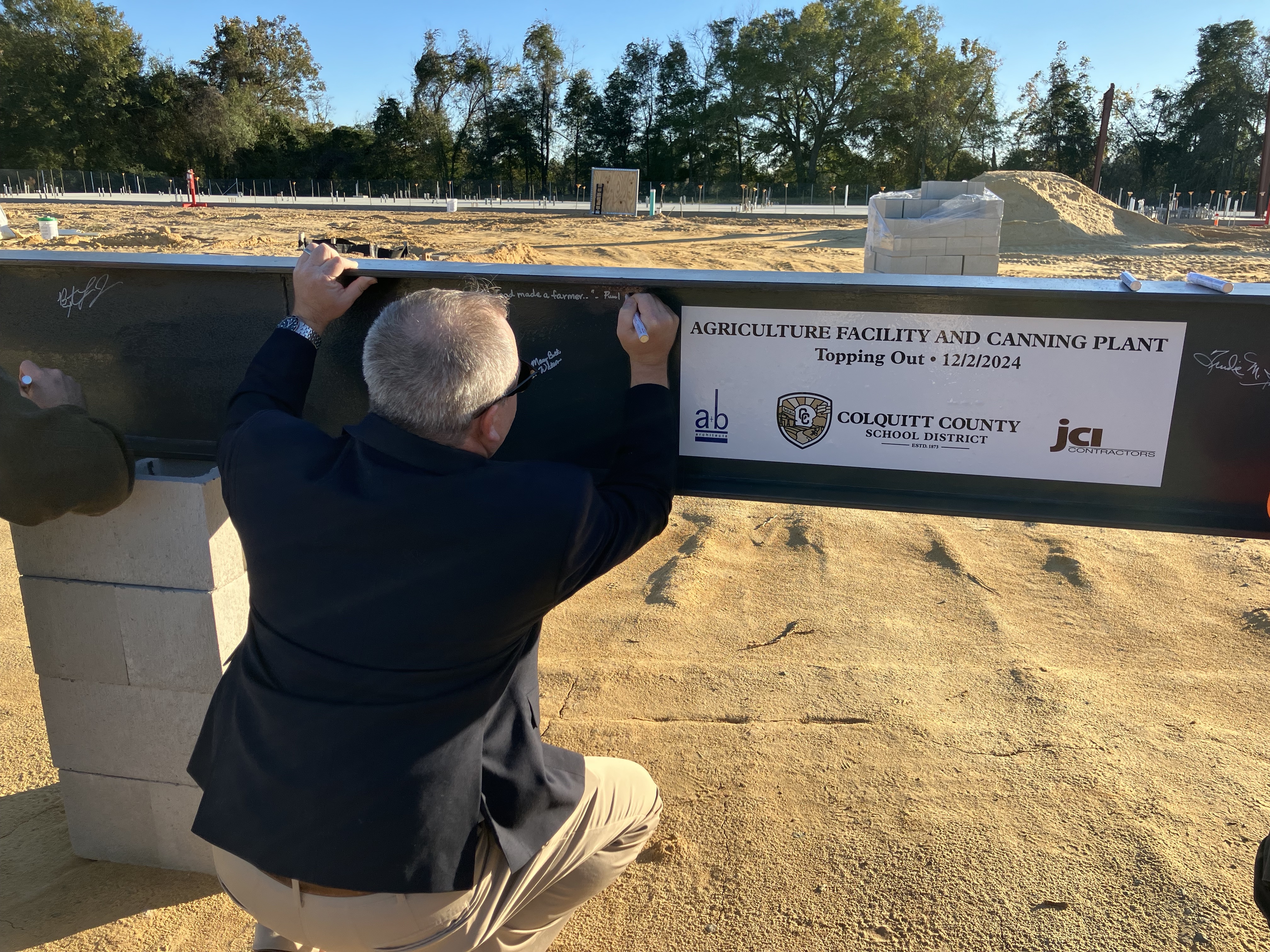 topping out ceremony signer willis
