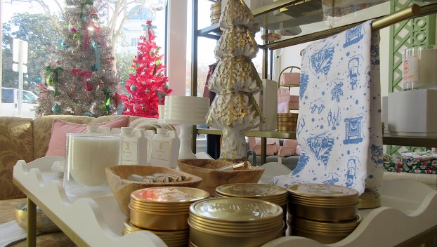 shop local last minute gifts for women